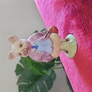 Beatrix Potter "Pigling Bland" Porcelain Antique Collectible  ❤️